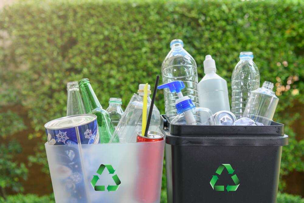 Ép phun nhựa tái chế trong sản xuất